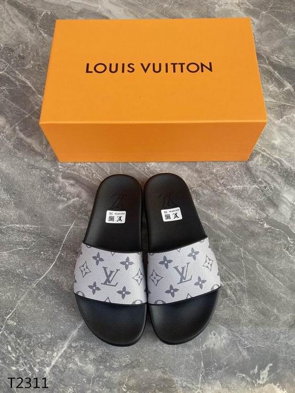 LV Men's Slippers 18